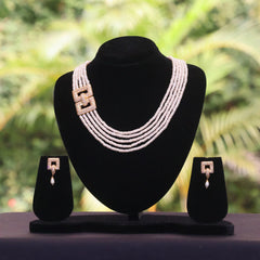 Vintage Pearl Layered Necklace Set