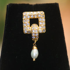 Vintage Pearl Layered Necklace Set