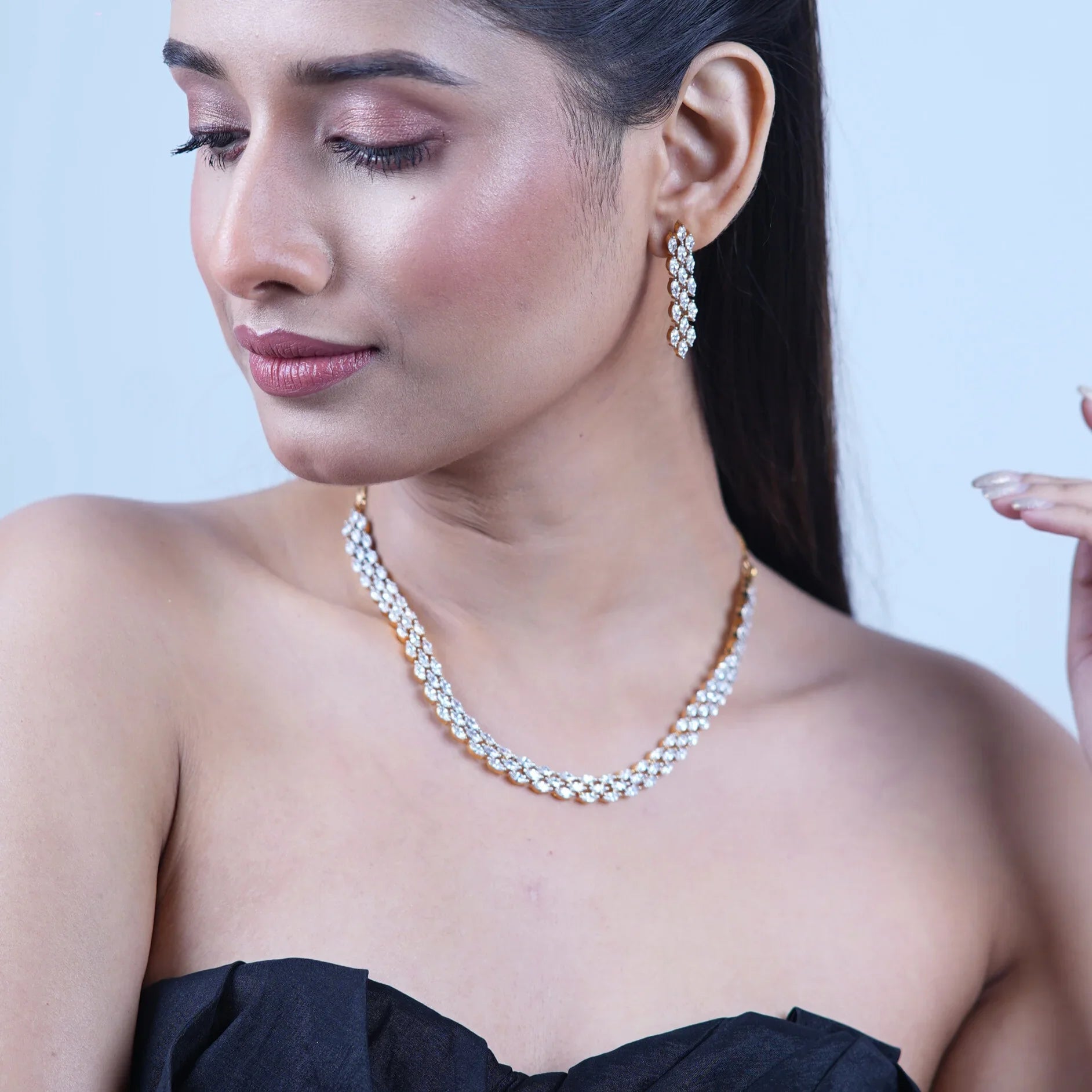 Dazzling Zircon Set