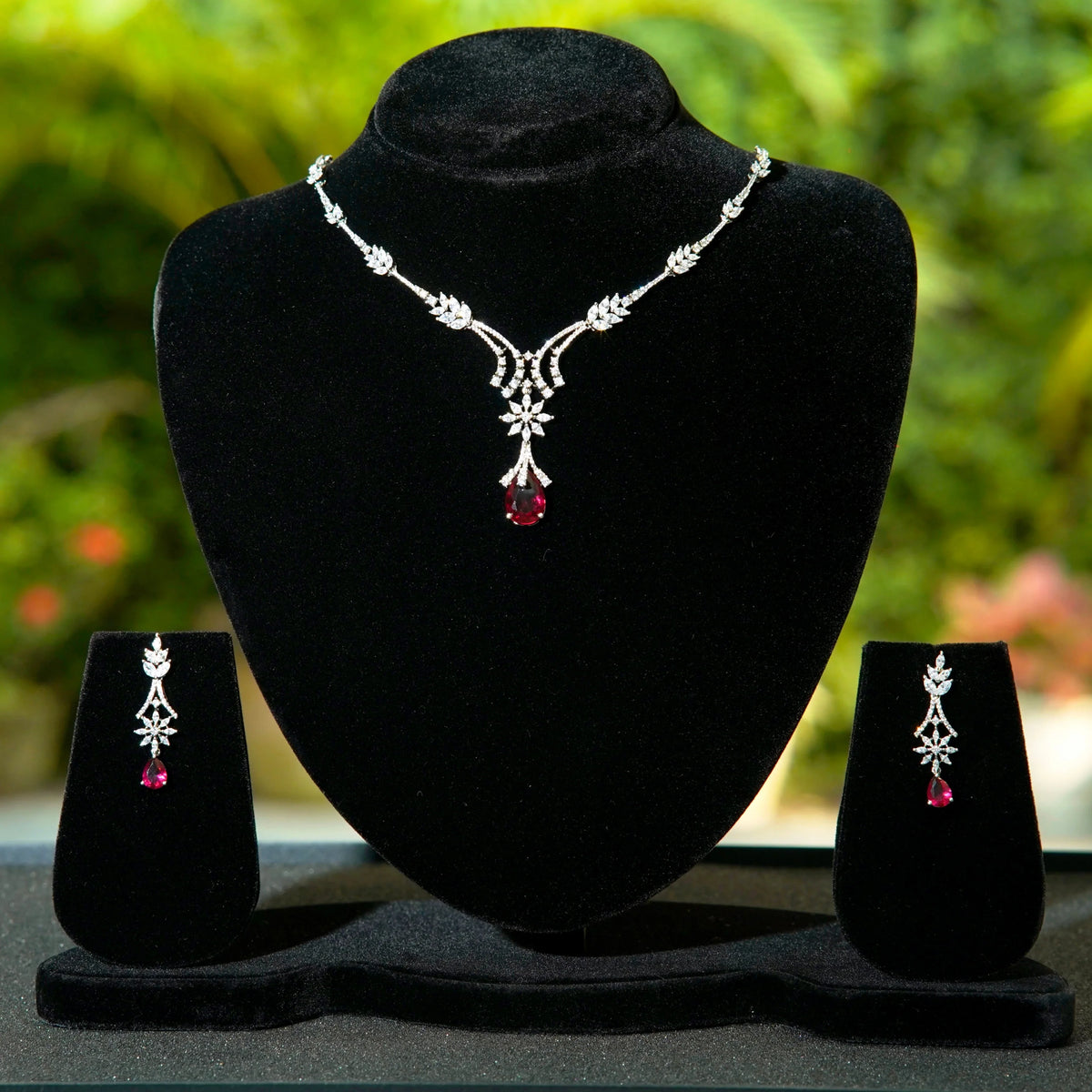 Elegance Drop Set